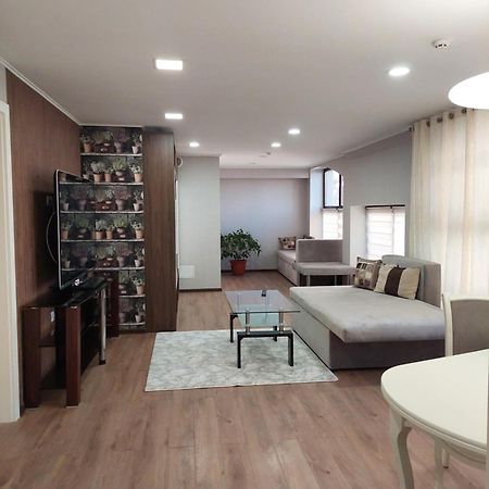 Hotel Villa Natali Chişinău Extérieur photo