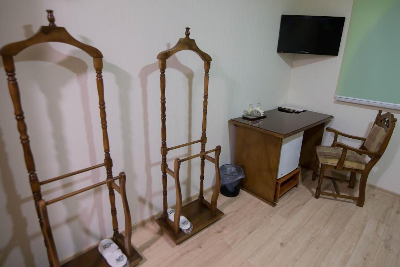 Hotel Villa Natali Chişinău Extérieur photo