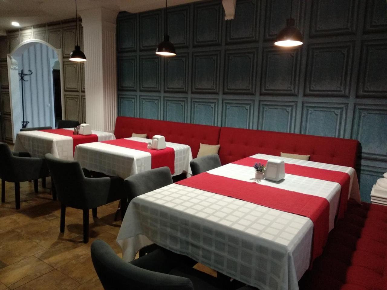 Hotel Villa Natali Chişinău Extérieur photo