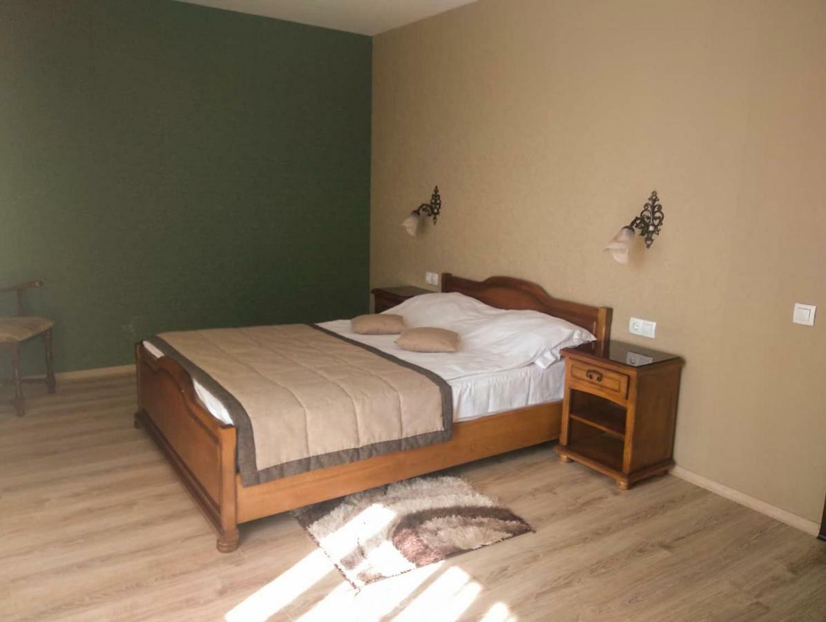 Hotel Villa Natali Chişinău Extérieur photo